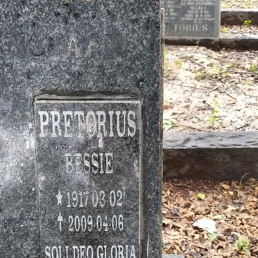 PRETORIUS Marthinus Jacobus -1966 & Bessie 1917-2009 _3