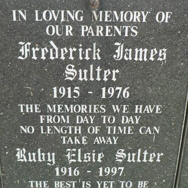 SULTER Frederick James 1915-1976 &amp; Ruby Elsie 1916-1997