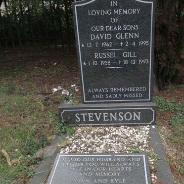 STEVENSON Russel Gill 1958-1993 :: STEVENSON David Glenn 1962-1995