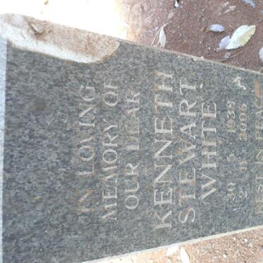 WHITE Kenneth Stewart 1938-2006