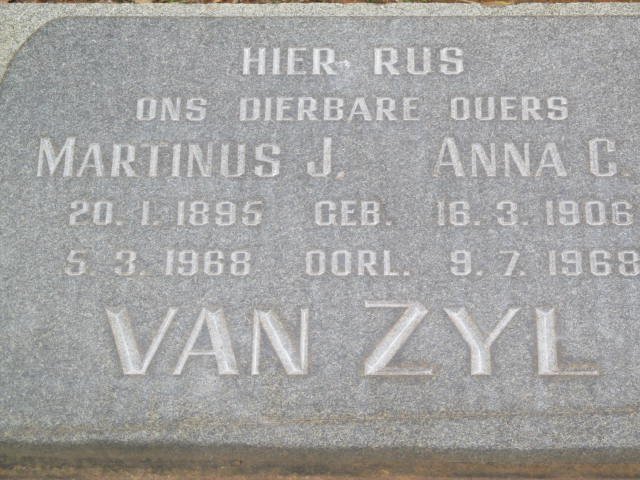 ZYL Martinus J., van 1895-1968 &amp; Anna C. 1906-1968