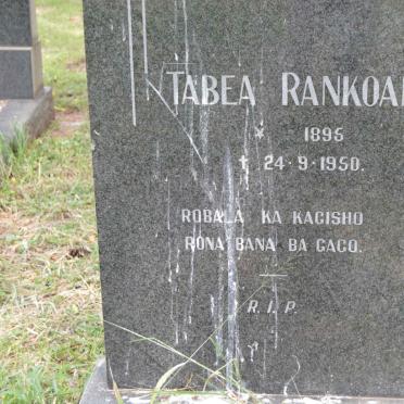 R - Vanne :: Surnames - R