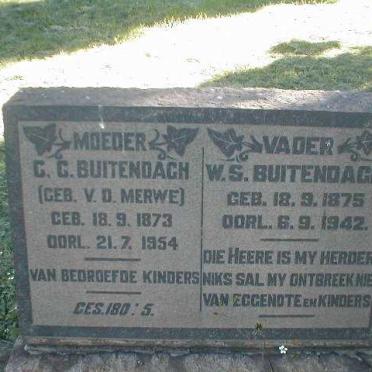 BUITENDAGH W.S. 1875-1942 &amp; C.C. VAN DER MERWE 1873-1954