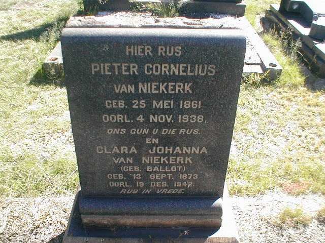 NIEKERK Pieter Cornelius, van 1861-1938 &amp; Clara Johanna BALLOT 1873-1942