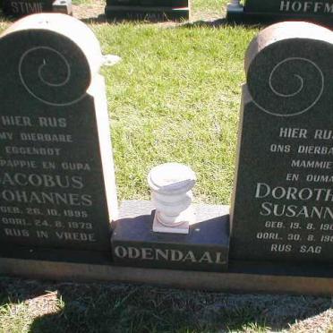 ODENDAAL Jacobus Johannes 1895-1973 &amp; Dorothea Susanna 1901-1982