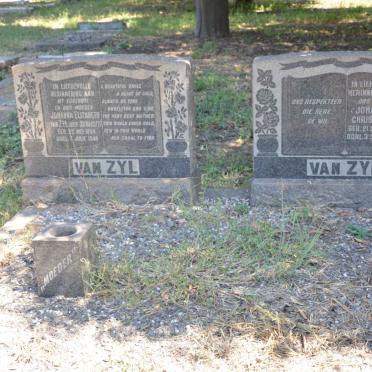 ZYL Johannes Christiaan, van 1891-1961 &amp; Johanna Elizabeth SCHAKLEY 1894-1949