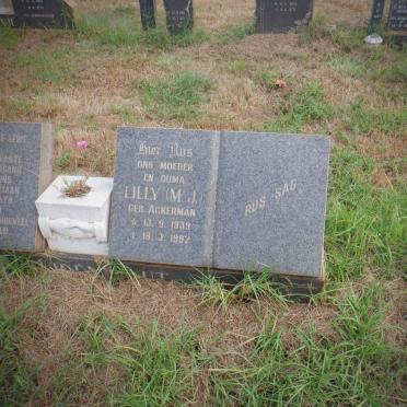 BEZUIDENHOUT Josef 1931-1972 &amp; M.J ACKERMAN 1939-1982