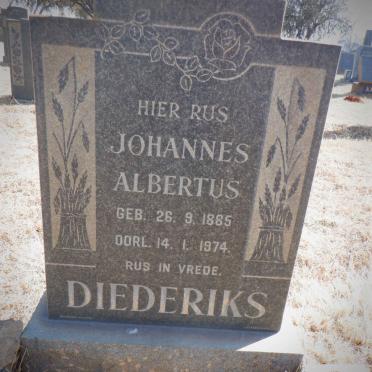 D - Vanne :: Surnames - D