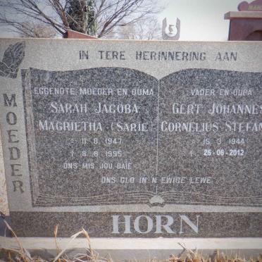 HORN Gert Johannes Cornelius Stefanus 1944-2012 &amp; Sarah Jacoba Magrietha 1947-1995