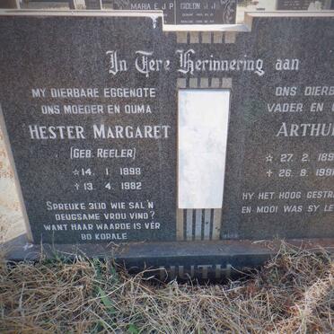 HUTH Arthur 1894-1991 &amp; Hester Margaret REELER 1898-1982
