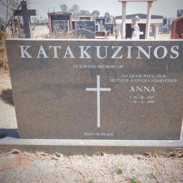 KATAKUZINOS Anna 1927-1999
