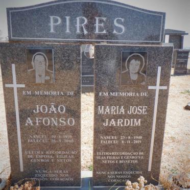 PIRES Joao Afonso 1939-2000 &amp; Maria Jose Jardim 1940-2019