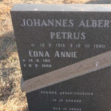 ROODE Johannes Albert Petrus 1913-1980 &amp; Edna Annie 1911-1983
