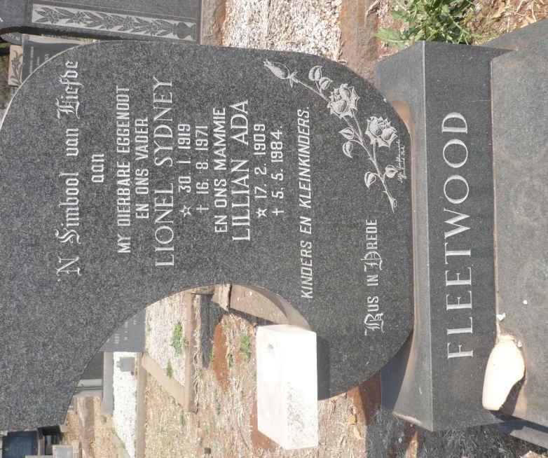 FLEETWOOD Lionel Sydney 1919-1971 &amp; Lillian Ada 1909-1984