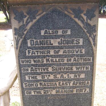 JONES Daniel -1917 :: TAYLOR Mary Louisa Gwendoline nee JONES -1920