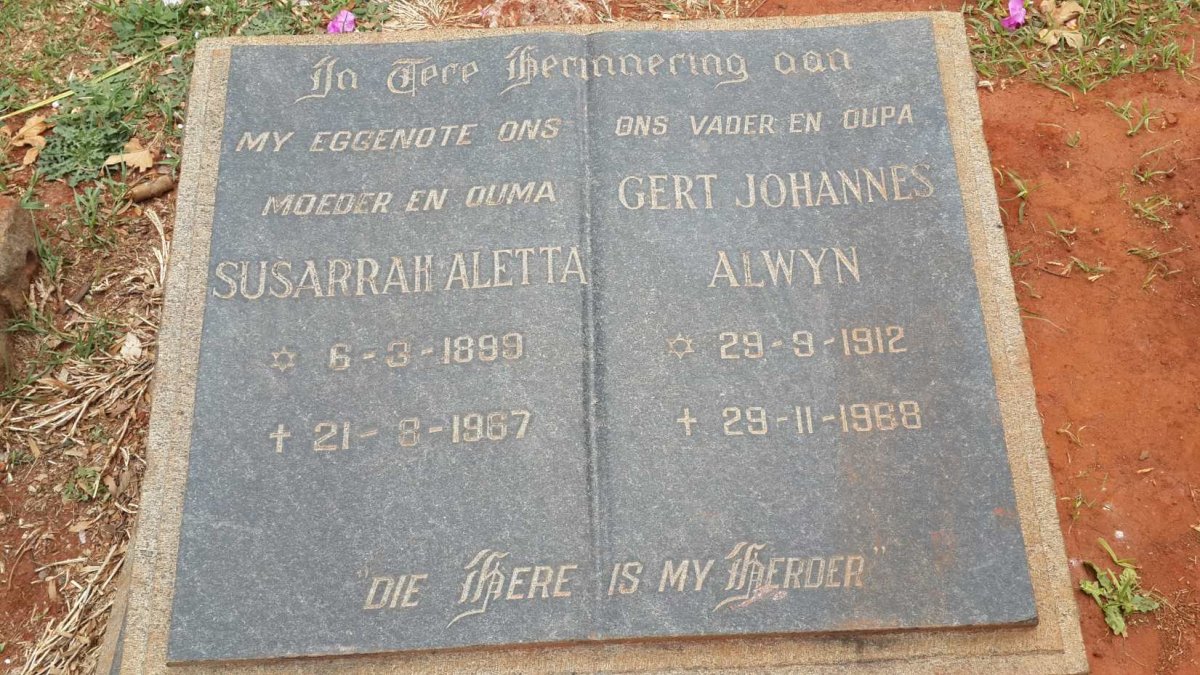 LUBBE Gert Johannes Alwyn 1912-1968 &amp; Susarrah Aletta 1889-1967