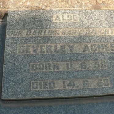 MORRIS Beverley Agnes 1958-1958