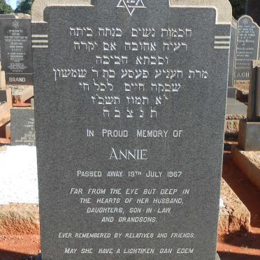 NEIFELD Annie -1967
