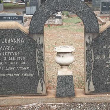 ROUX Louis Johannes Adriaan 1876-1956 &amp; Hester Johanna Maria STEYN 1880-1961
