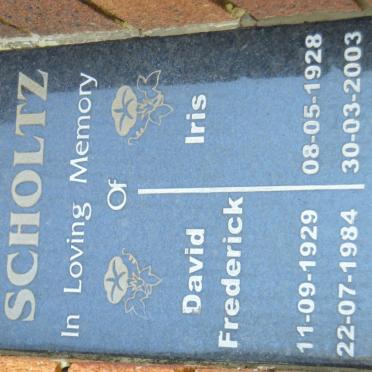 SCHOLTZ David Frederick 1929-1984 &amp; Iris 1928-2003