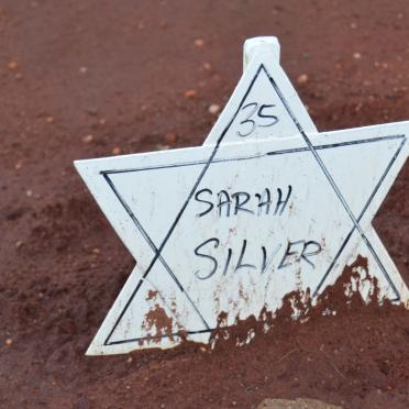 SILVER Sarah