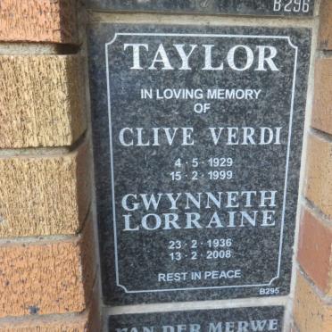 TAYLOR Clive Verdi 1929-1999 &amp; Gwynneth Lorraine 1936-2008