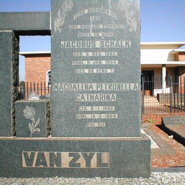 ZYL Jacobus Schalk, van 1883-1954 &amp; Magdalena Petronella Catharina 1892-1964