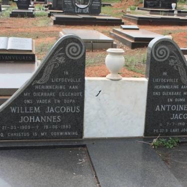 MOOLMAN Willem Jacobus Johannes 1909-1983 &amp; Antoinette Jacoba 1910-1993