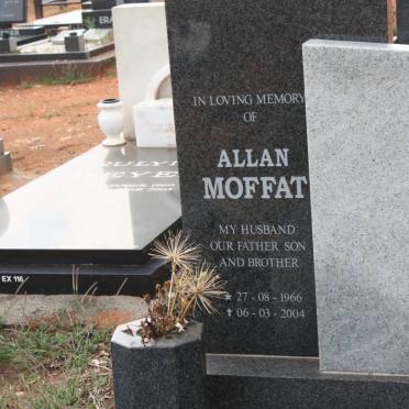 MOFFAT Allan 1966-2004