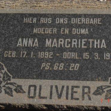 OLIVIER Jacob Jacobus 1887-1960 &amp; Anna Margrietha 1892-1977