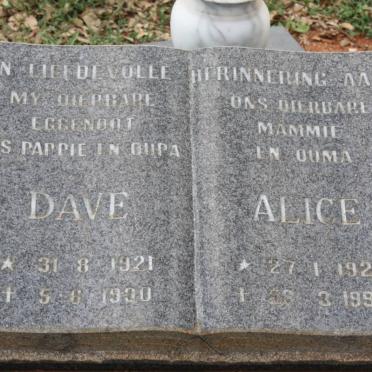 PELZER Dave 1921-1990 &amp; Alice 1925-1993