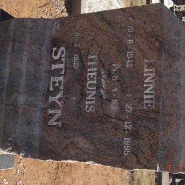 STEYN Theunis 1939- &amp; Linnie 1942-1995
