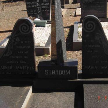 STRYDOM Johannes Matthys 1904-1979 &amp; Maria Magdalena 1911-
