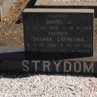 STRYDOM Daniel J. 1894-1968 &amp; Susara Catherina 1898-1982