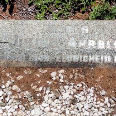 AHRBECK :: SCHONKEN