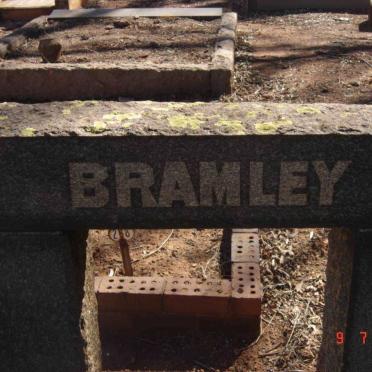 BRAMLEY David Erasmus 1910-1959 &amp; Johanna Margaret 1914-1998