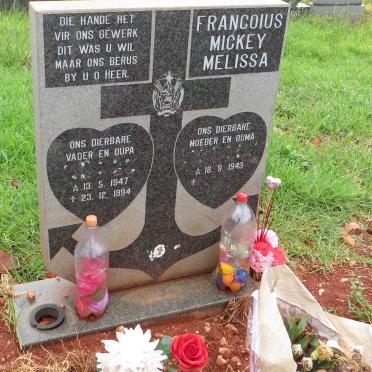 ? Vader 1947-1994 &amp; Moeder 1943-