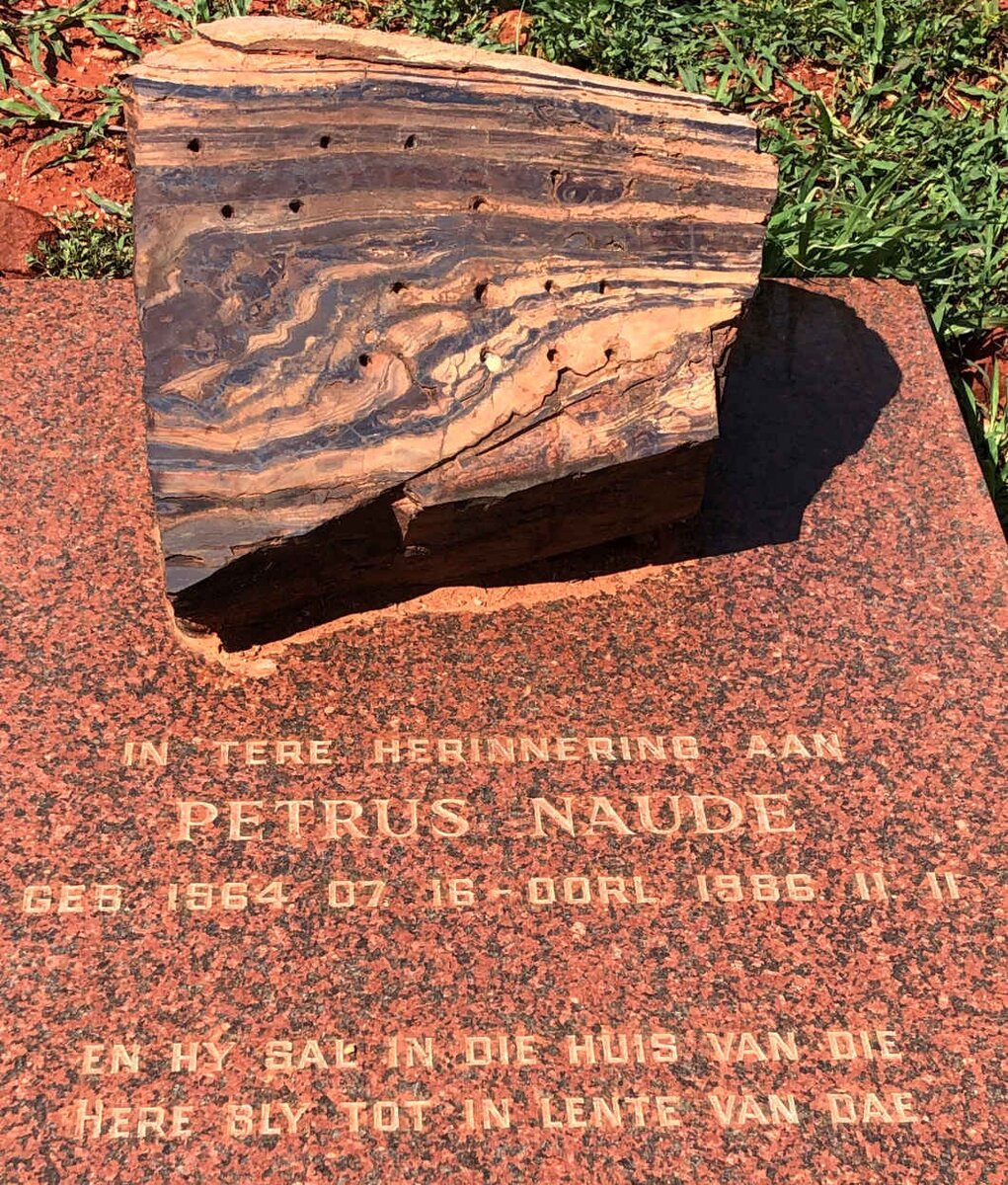 ? Petrus Naude, van 1964-1986