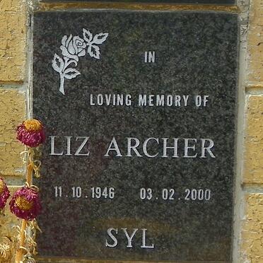 ARCHER Liz 1946-2000