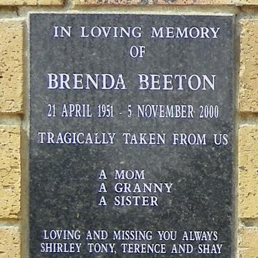 BEETON Brenda 1951-2000