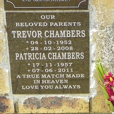 CHAMBERS Trevor 1952-2008 &amp; Patricia 1957-2011