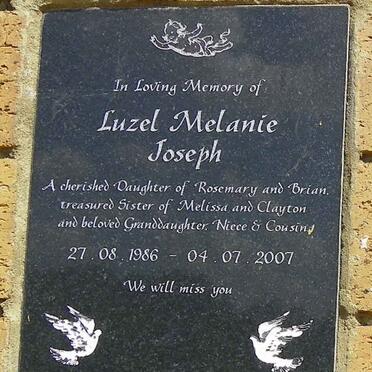 JOSEPH Luzel Melanie 1986-2007