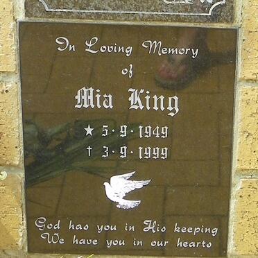 KING Mia 1949-1999