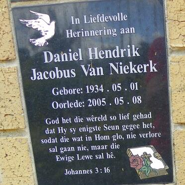 NIEKERK Daniel Hendrik Jacobus, van 1934-2005
