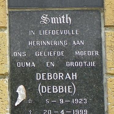SMITH Deborah 1923-1999