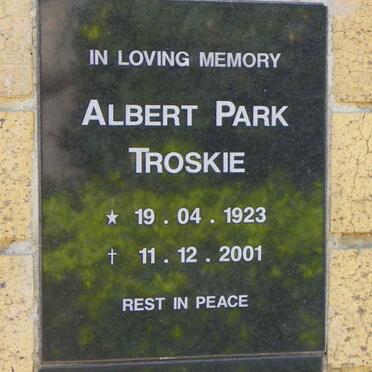 TROSKIE Albert Park 1923-2001