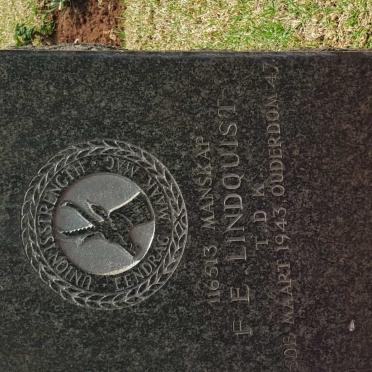 L - Vanne :: Surnames - L