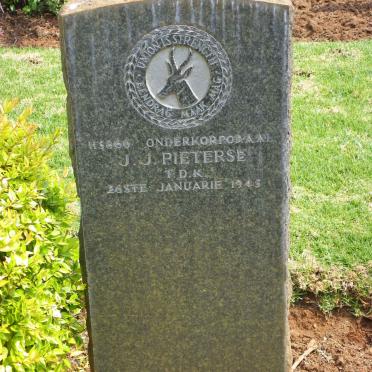 PIETERSE J.J. -1945