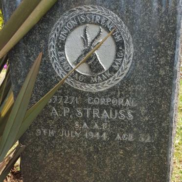 STRAUSS A.P. -1944