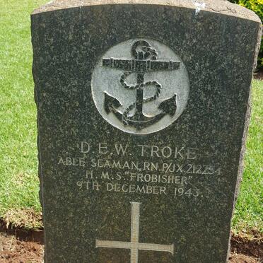 TROKE D.E.W -1943